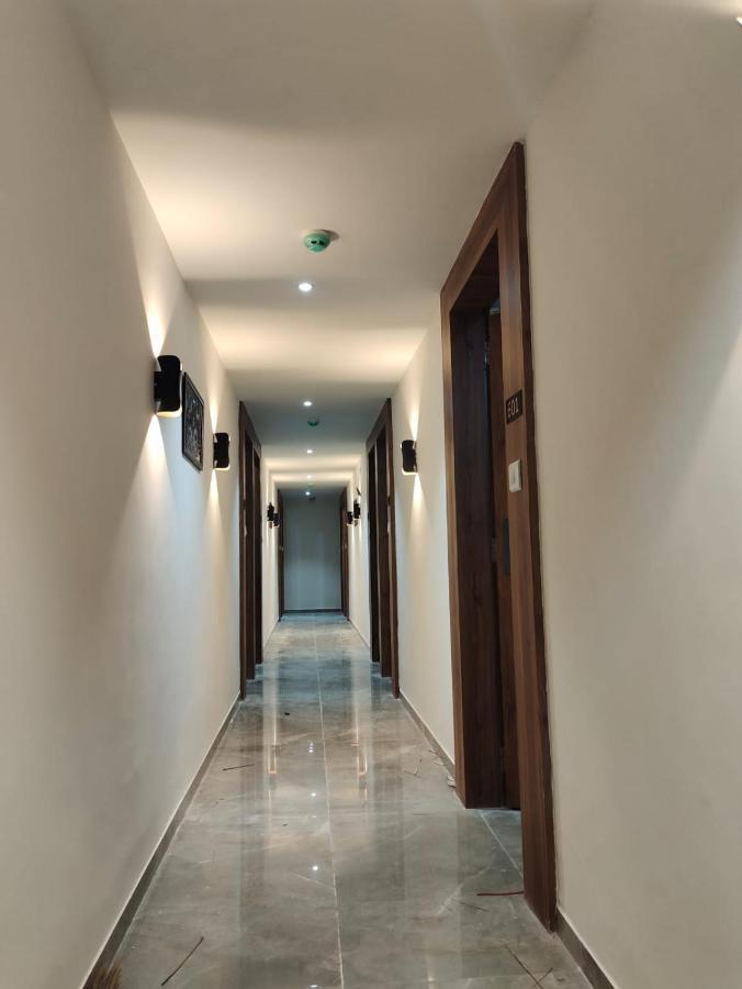 Hotel Lee Park Ahmadábád Kültér fotó