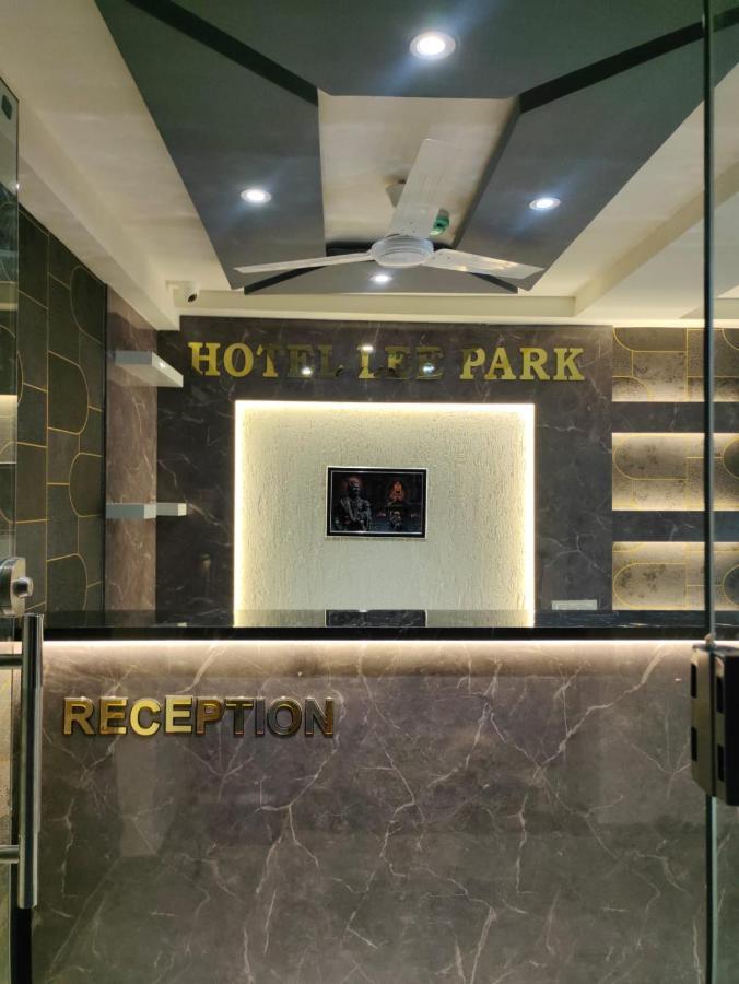 Hotel Lee Park Ahmadábád Kültér fotó