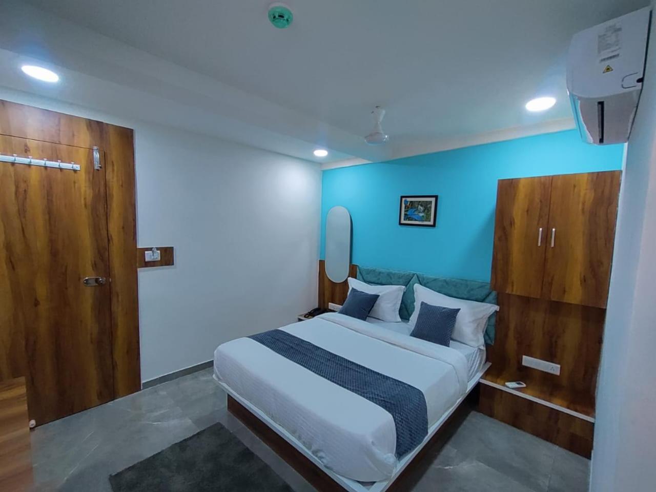 Hotel Lee Park Ahmadábád Kültér fotó