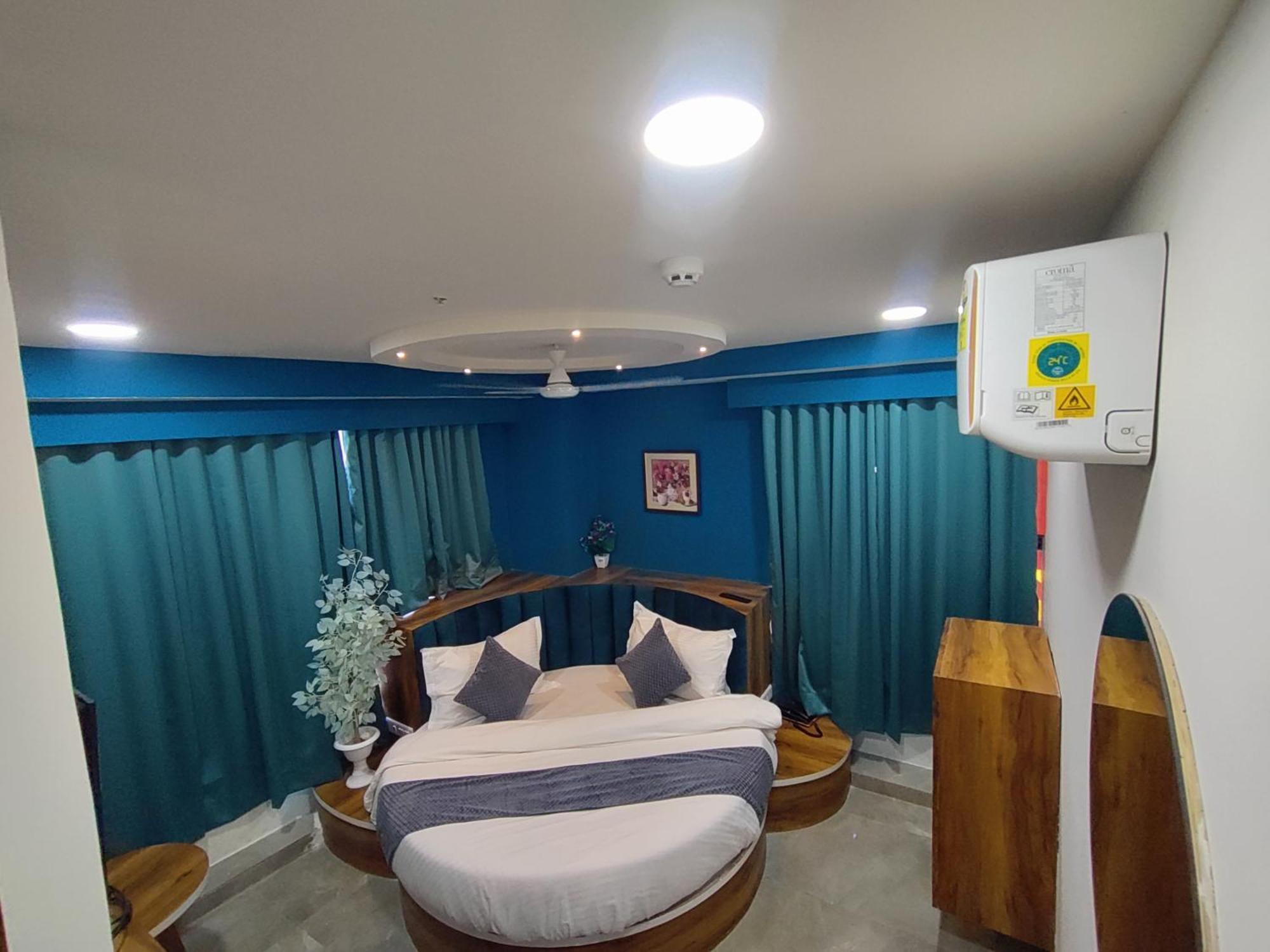 Hotel Lee Park Ahmadábád Kültér fotó